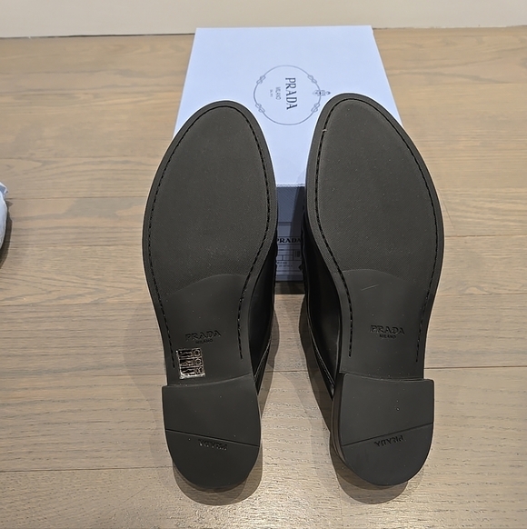 $1,200 Prada Logo Brushed Leather Mules Black EU 40 US 10 BNIB AUTHENTIC - Picture 11 of 11